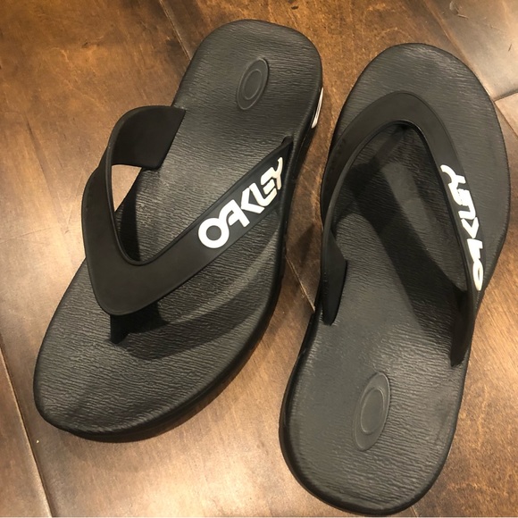 OAKLEY B1b Flip Flops NWOT - Picture 11 of 14